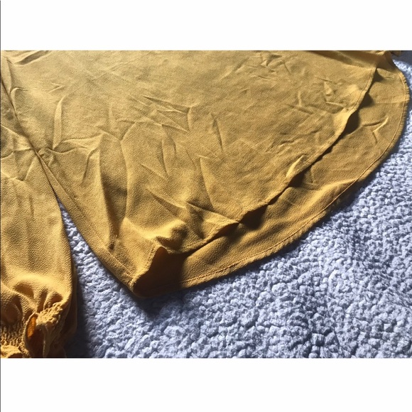 Dalia Fashion Long-Sleeve Blouse - Picture 3 of 4